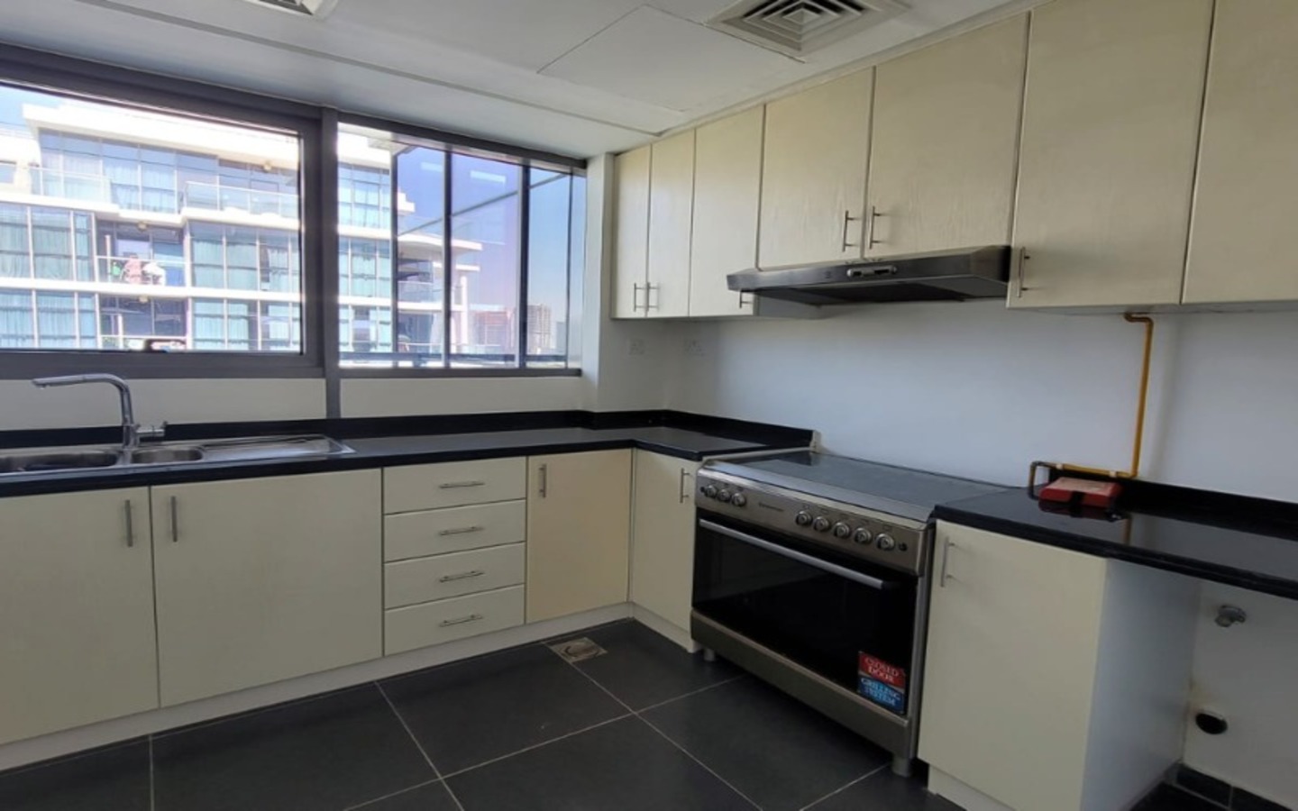 Golf Panorama Tower A, DAMAC Hills, Dubai