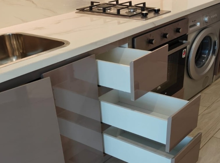 Studio Azizi Riviera 37, Meydan City, Dubai.