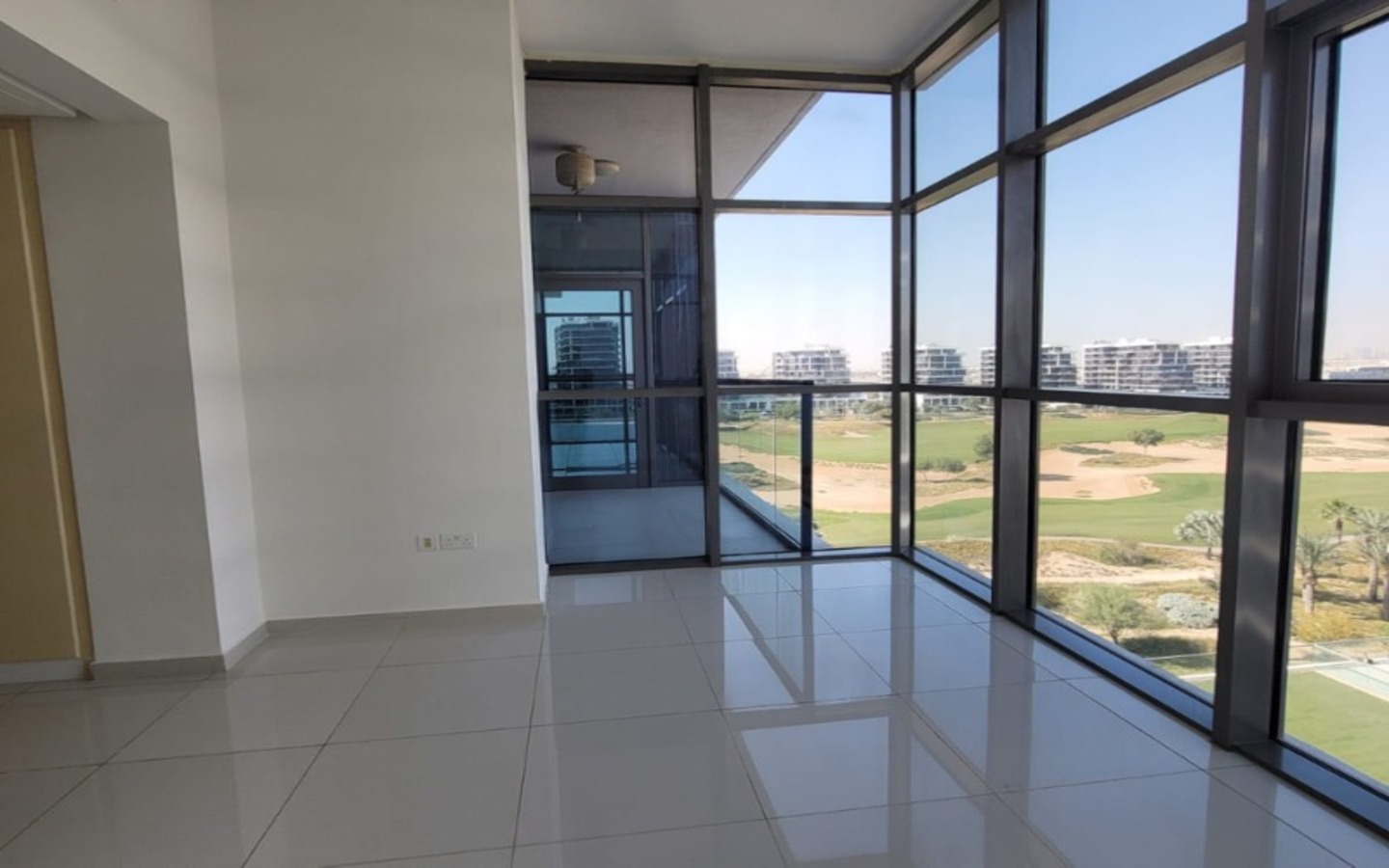 Golf Panorama Tower A, DAMAC Hills, Dubai