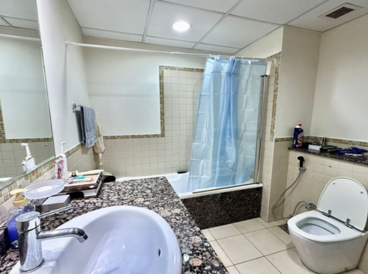 Amwaj 4, Jumeirah Beach Residence (JBR), Dubai.